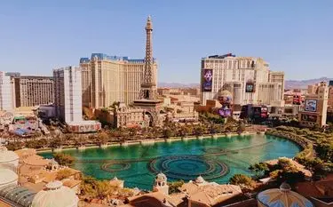 Las Vegas Strip skyline with iconic hotels and Bellagio fountains for private jet charter to Harry Reid Airport